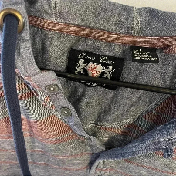 Lions Crest Striped Hoodie - Picture 2 of 6